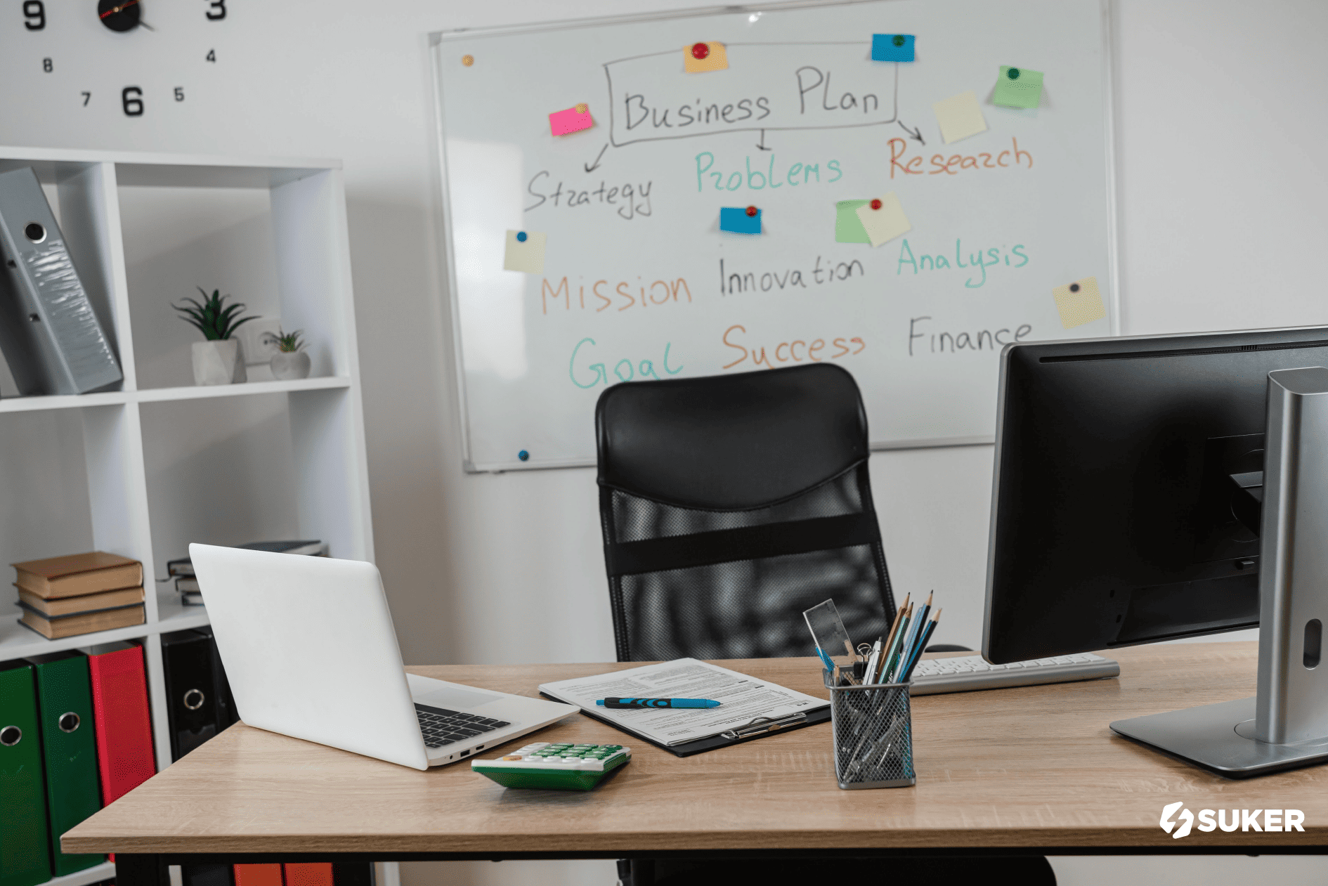 Suministro de Oficina SUKER